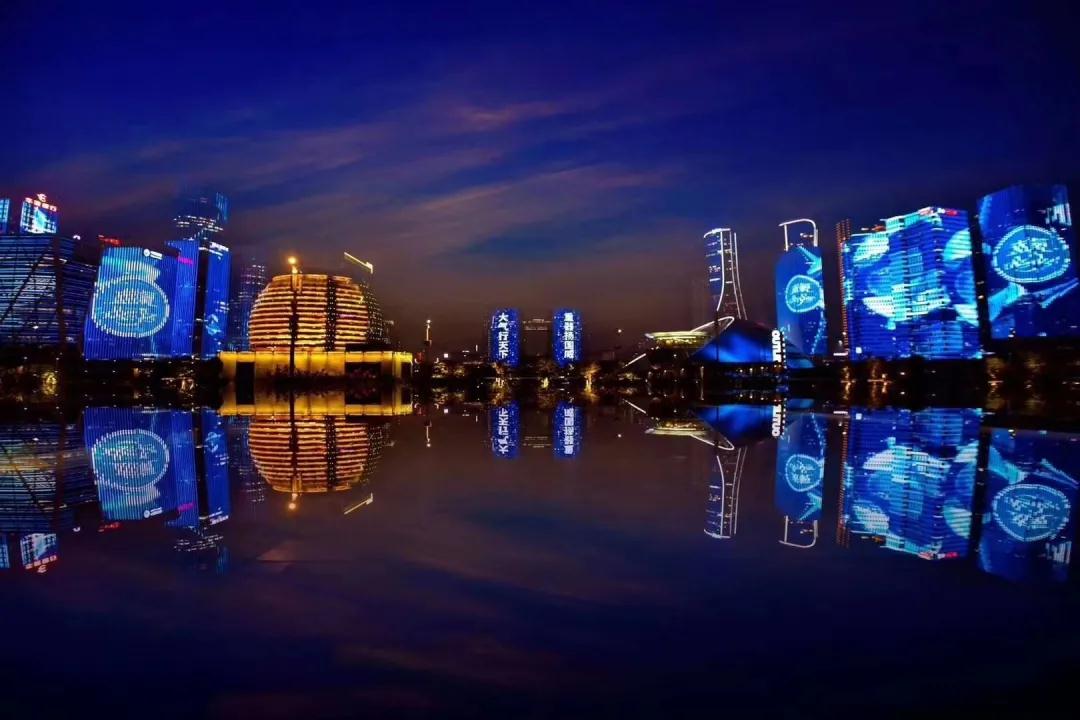今夜，尊龙凯时向世界精彩呈现(图1)